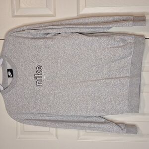 Nike pullover